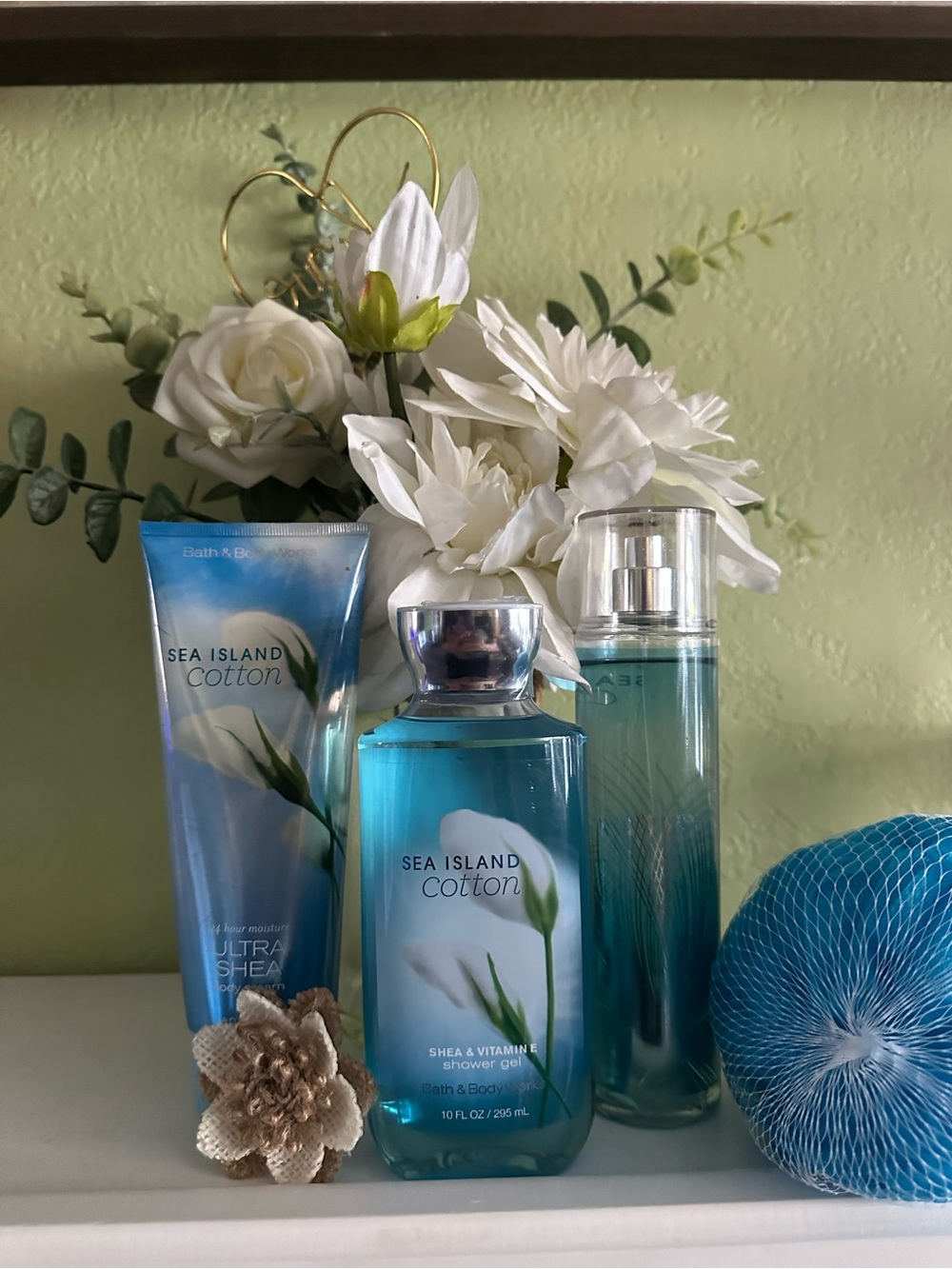 Bath & Body Works Sea Island Cotton (4) Pc Body Care Set